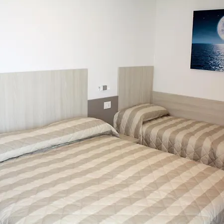 Nashira ליגננו סביאדורו