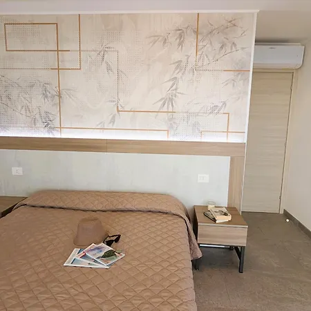 Nashira Apartman *